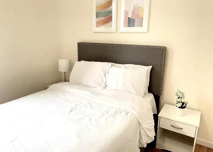 Nyc Manhattan Bedroom